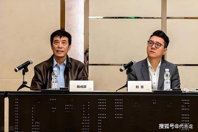 35岁的埃文斯不会因为他出色的表现获得个人荣誉，但他仍是目前这支曼联最重要的球员之一，他是这支球队中的无名英雄。